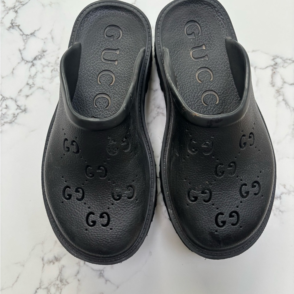 Gucci Black Slide Sandals 39
